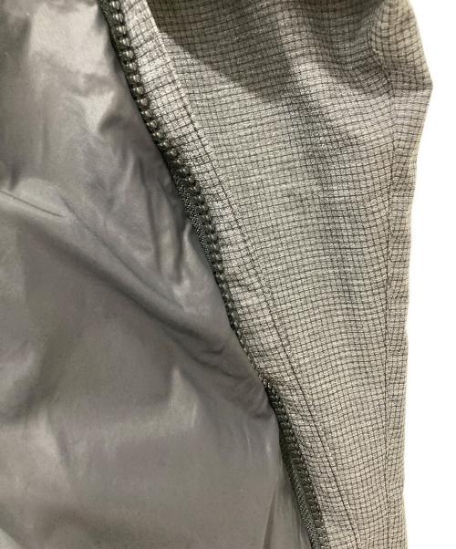 THE NORTH FACE（ザ ノース フェイス）THE NORTH FACE (ザ ノース フェイス) Cassius Triclimate Jacket グレー サイズ:Mの古着・服飾アイテム