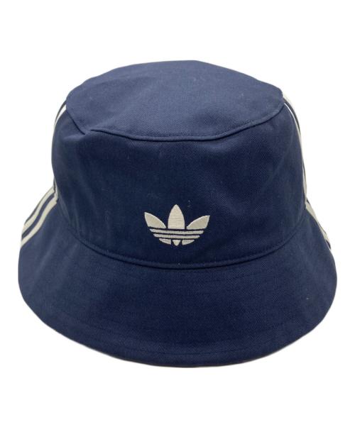 adidas（アディダス）adidas (アディダス) oasis (オアシス) バケットハット ネイビー 未使用品の古着・服飾アイテム