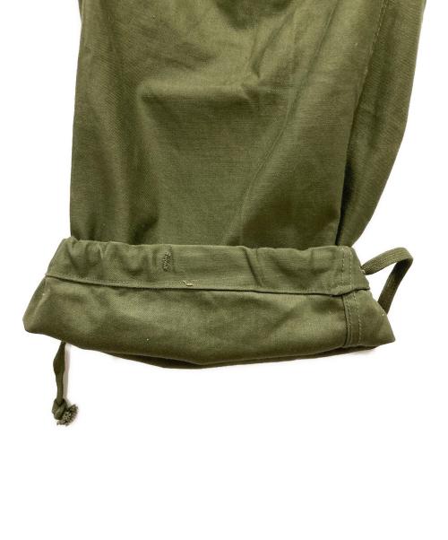 US ARMY（ユーエスアーミー）US ARMY (ユーエスアーミー) M-51カーゴパンツ / 50's カーキ サイズ:R-Mの古着・服飾アイテム