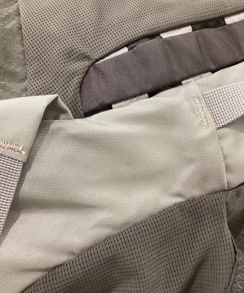 OSPREY（オスプレー）OSPREY (オスプレー) リュック ベージュ サイズ:下記参照の古着・服飾アイテム