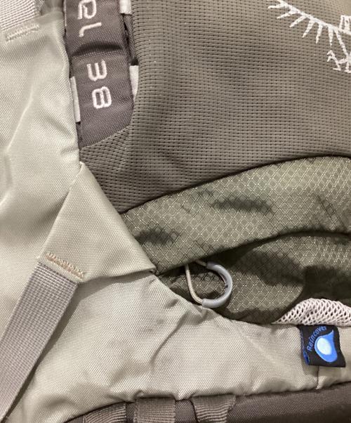 OSPREY（オスプレー）OSPREY (オスプレー) リュック ベージュ サイズ:下記参照の古着・服飾アイテム