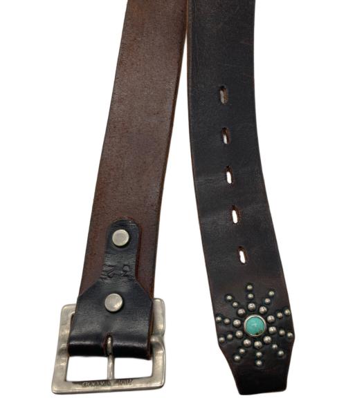 Hollywood Trading Company（ハリウッドトレーディングカンパニー）Hollywood Trading Company (ハリウッドトレーディングカンパニー) スタッズレザーベルト ブラウンの古着・服飾アイテム