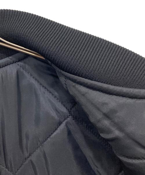 CarHartt（カーハート）CarHartt (カーハート) ダックベスト ブラック サイズ:XLの古着・服飾アイテム