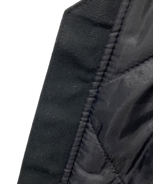CarHartt（カーハート）CarHartt (カーハート) ダックベスト ブラック サイズ:XLの古着・服飾アイテム