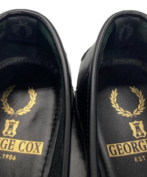 GEORGE COX（ジョージコックス）GEORGE COX (ジョージコックス) FRED PERRY (フレッドペリー) ローファー / タッセルローファー ブラック サイズ:8の古着・服飾アイテム