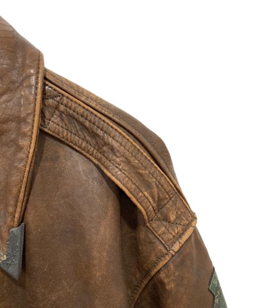 AVIREX（アヴィレックス）AVIREX (アヴィレックス) Type A2フライトジャケット ブラウン サイズ:不明の古着・服飾アイテム