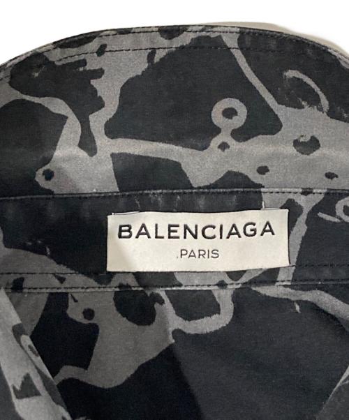 BALENCIAGA（バレンシアガ）BALENCIAGA (バレンシアガ) 総柄半袖シャツ ブラック サイズ:39の古着・服飾アイテム