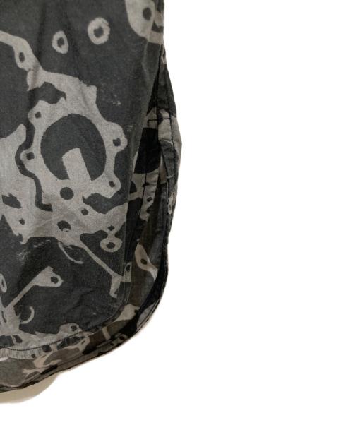 BALENCIAGA（バレンシアガ）BALENCIAGA (バレンシアガ) 総柄半袖シャツ ブラック サイズ:39の古着・服飾アイテム