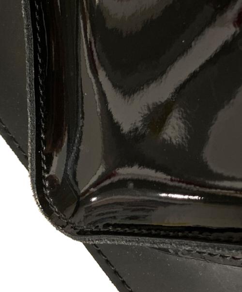 Dr.Martens（ドクターマーチン）Dr.Martens (ドクターマーチン) ハート型ショルダーバッグ ブラックの古着・服飾アイテム