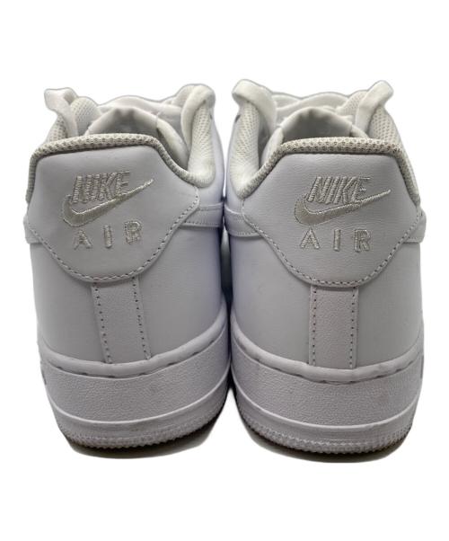 NIKE（ナイキ）NIKE (ナイキ) ローカットスニーカー ホワイト サイズ:27cmの古着・服飾アイテム