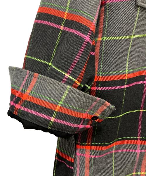 Desigual（デシグアル）Desigual (デシグアル) タータンチェック コート グレー×ピンク サイズ:Sの古着・服飾アイテム