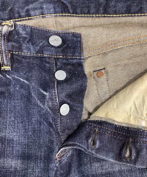 Hysteric Glamour（ヒステリックグラマー）Hysteric Glamour (ヒステリックグラマー) スタッズ セルビッチデニムパンツ インディゴ サイズ:W30の古着・服飾アイテム