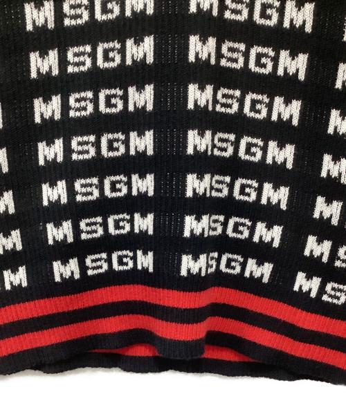 MSGM（エムエスジーエム）MSGM (エムエスジーエム) 総柄半袖ニット ブラック サイズ:Sの古着・服飾アイテム