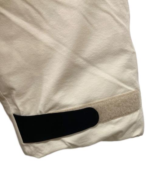 AIGLE（エーグル）AIGLE (エーグル) 透湿防水 フーデット ファーダウン ジャケット アイボリー サイズ:Mの古着・服飾アイテム