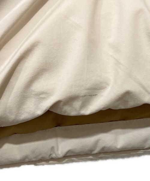 AIGLE（エーグル）AIGLE (エーグル) 透湿防水 フーデット ファーダウン ジャケット アイボリー サイズ:Mの古着・服飾アイテム