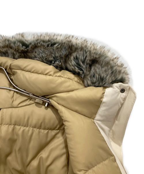 AIGLE（エーグル）AIGLE (エーグル) 透湿防水 フーデット ファーダウン ジャケット アイボリー サイズ:Mの古着・服飾アイテム