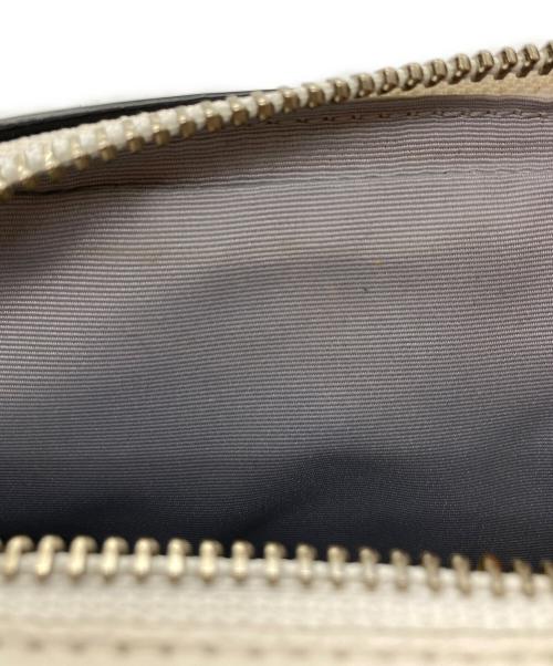 MARC JACOBS（マークジェイコブズ）MARC JACOBS (マークジェイコブズ) THE MOTO SHOTショルダーバッグ ホワイトの古着・服飾アイテム