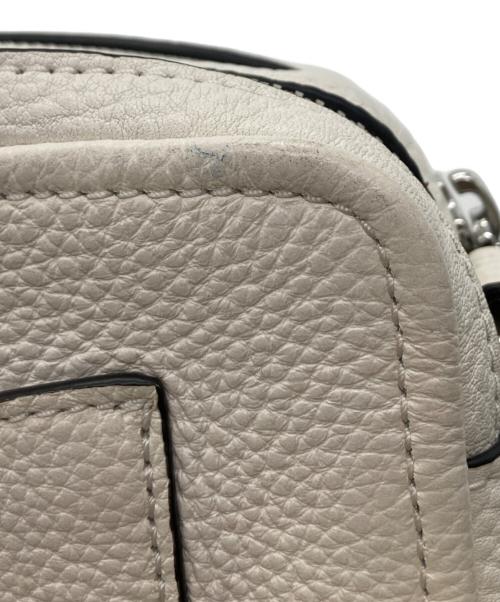 MARC JACOBS（マークジェイコブズ）MARC JACOBS (マークジェイコブズ) THE MOTO SHOTショルダーバッグ ホワイトの古着・服飾アイテム
