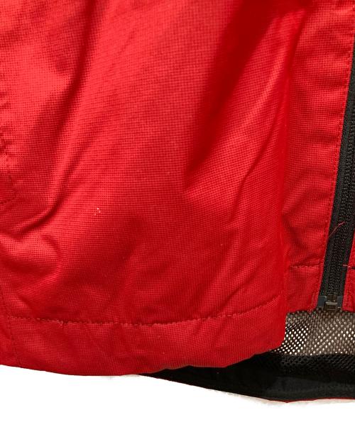 THE NORTH FACE（ザ ノース フェイス）THE NORTH FACE (ザ ノース フェイス) マウンテンパーカー レッド サイズ:Mの古着・服飾アイテム