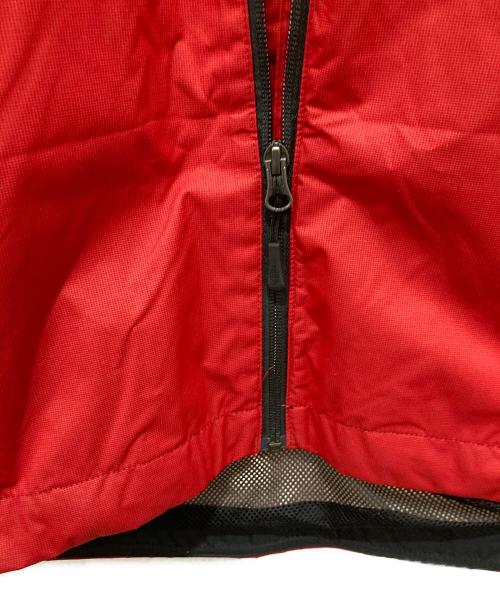 THE NORTH FACE（ザ ノース フェイス）THE NORTH FACE (ザ ノース フェイス) マウンテンパーカー レッド サイズ:Mの古着・服飾アイテム