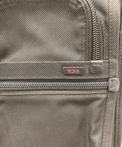 TUMI（トゥミ）TUMI (トゥミ) オーバーナイト・エクスパンダブル・ボーディングブリーフケース ブラックの古着・服飾アイテム