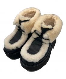 UGG（アグ）の古着「Esmee Leather Lace Up」｜ブラック