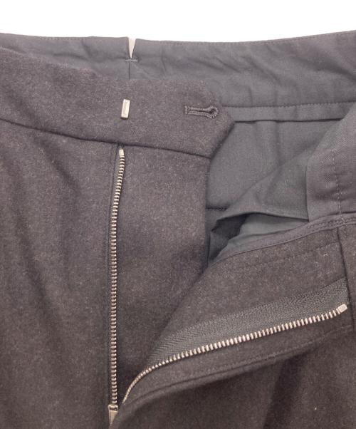 MARGARET HOWELL（マーガレットハウエル）MARGARET HOWELL (マーガレットハウエル) FOX BROTHERS (フォックスブラザーズ) スラックス ブラック サイズ:1の古着・服飾アイテム