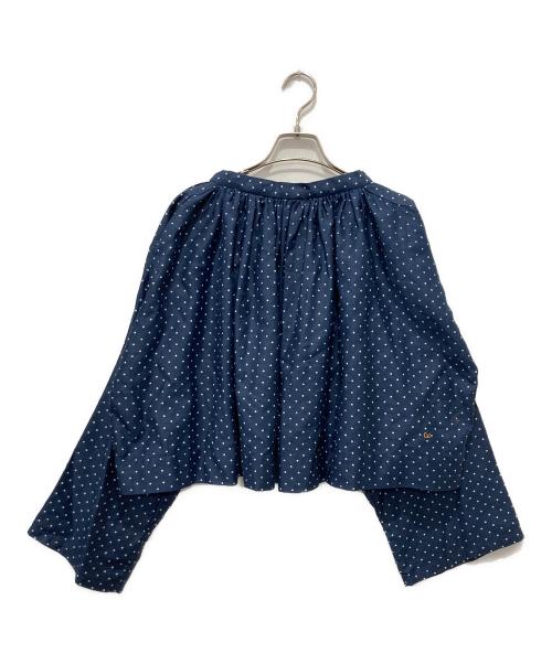 45R（フォーティファイブ・アール）45R (フォーティファイブ・アール) ドットプリントのシュシュスモックブラウス ネイビー サイズ:Freeの古着・服飾アイテム
