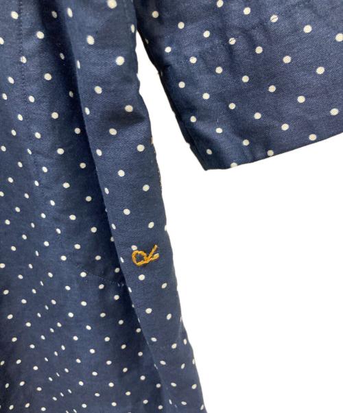 45R（フォーティファイブ・アール）45R (フォーティファイブ・アール) ドットプリントのシュシュスモックドレス ネイビー サイズ:Freeの古着・服飾アイテム
