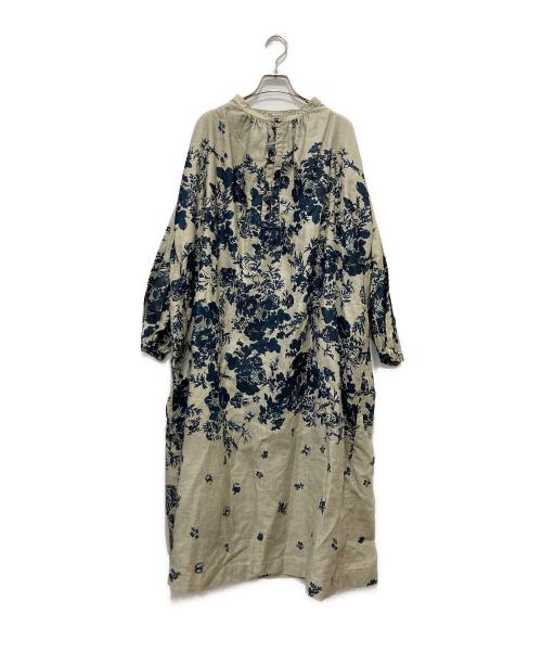 45R（フォーティファイブ・アール）45R (フォーティファイブ・アール) インディゴ抜染ローズプリントのスモックドレス ベージュ サイズ:Freeの古着・服飾アイテム