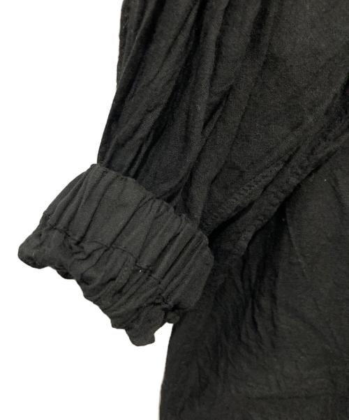 45R（フォーティファイブ・アール）45R (フォーティファイブ・アール) ガーゼのシャーリングチュニックブラウス ブラック サイズ:Freeの古着・服飾アイテム