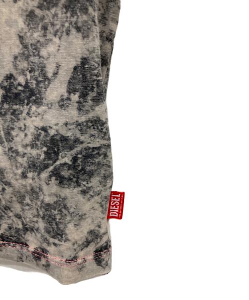 DIESEL（ディーゼル）DIESEL (ディーゼル) T-UNCUTIES-SHORT-Q1 Tシャツ グレー サイズ:Sの古着・服飾アイテム