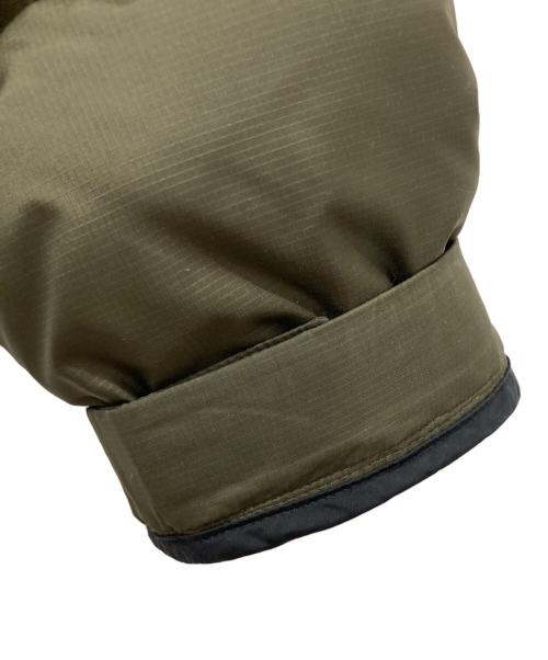 THE NORTH FACE（ザ ノース フェイス）THE NORTH FACE (ザ ノース フェイス) ダウンジャケット ブラック×カーキ サイズ:Mの古着・服飾アイテム