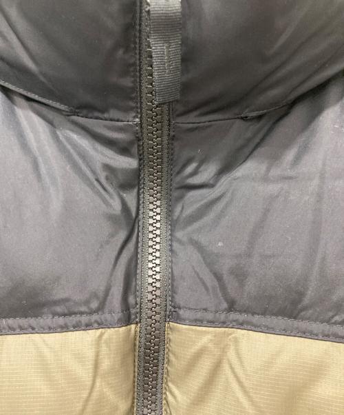 THE NORTH FACE（ザ ノース フェイス）THE NORTH FACE (ザ ノース フェイス) ダウンジャケット ブラック×カーキ サイズ:Mの古着・服飾アイテム