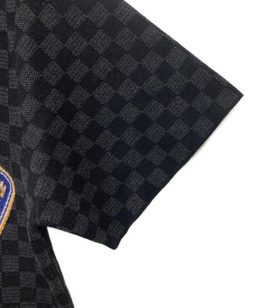 LOUIS VUITTON（ルイ ヴィトン）LOUIS VUITTON (ルイ ヴィトン) ダミエ ショートスリーブ シグネチャークルーネック ブラック サイズ:Mの古着・服飾アイテム
