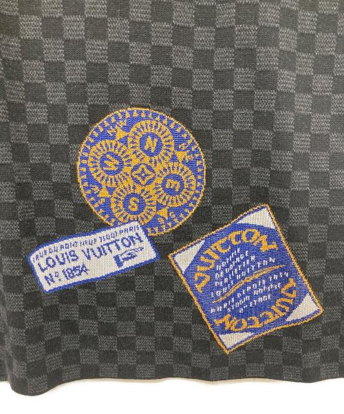 LOUIS VUITTON（ルイ ヴィトン）LOUIS VUITTON (ルイ ヴィトン) ダミエ ショートスリーブ シグネチャークルーネック ブラック サイズ:Mの古着・服飾アイテム