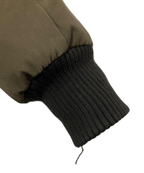 CANADA GOOSE（カナダグース）CANADA GOOSE (カナダグース) LABRADOR BOMBER カーキ サイズ:Sの古着・服飾アイテム