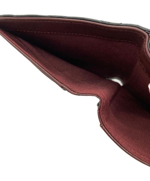 CHANEL（シャネル）CHANEL (シャネル) マトラッセラムスキン二つ折り財布 ブラックの古着・服飾アイテム