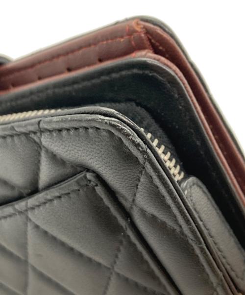 CHANEL（シャネル）CHANEL (シャネル) マトラッセラムスキン二つ折り財布 ブラックの古着・服飾アイテム