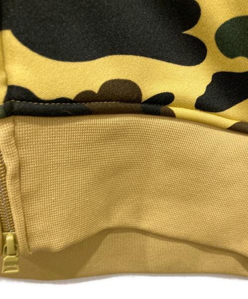 A BATHING APE（アベイシングエイプ）A BATHING APE (ア ベイシング エイプ) 1stカモラインジャージージップパーカー イエロー サイズ:Lの古着・服飾アイテム