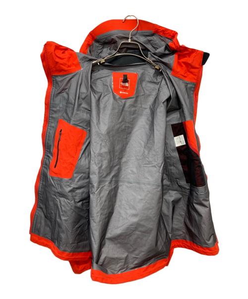 THE NORTH FACE（ザ ノース フェイス）THE NORTH FACE (ザ ノース フェイス) TONNELVIEW JACKET ファイアリーレッド サイズ:Lの古着・服飾アイテム