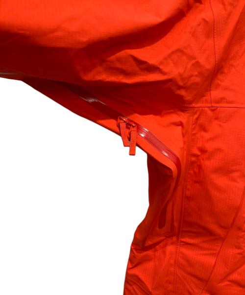 THE NORTH FACE（ザ ノース フェイス）THE NORTH FACE (ザ ノース フェイス) TONNELVIEW JACKET ファイアリーレッド サイズ:Lの古着・服飾アイテム