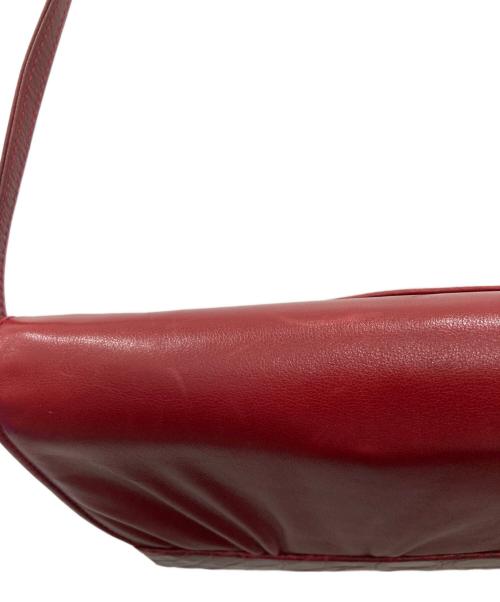 GUCCI（グッチ）GUCCI (グッチ) ショルダーバッグ / レザーショルダーバッグ レッドの古着・服飾アイテム