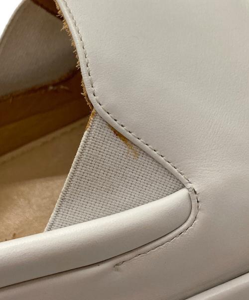 marsell（マルセル）marsell (マルセル) Cassapelleレザースリッポン ホワイト サイズ:40　1/2の古着・服飾アイテム