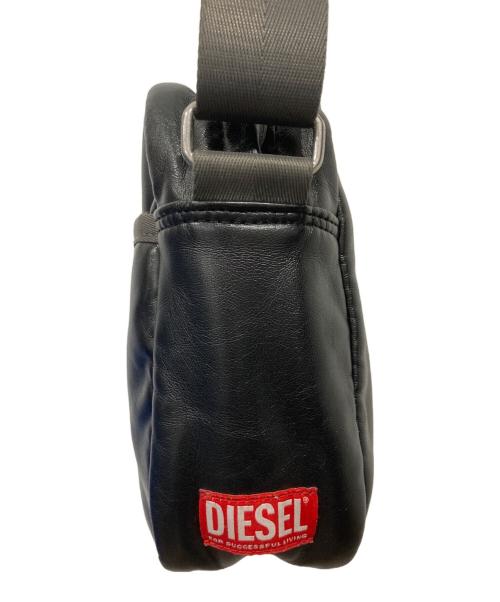 DIESEL（ディーゼル）DIESEL (ディーゼル) フェイクレザーショルダーバッグ ブラックの古着・服飾アイテム