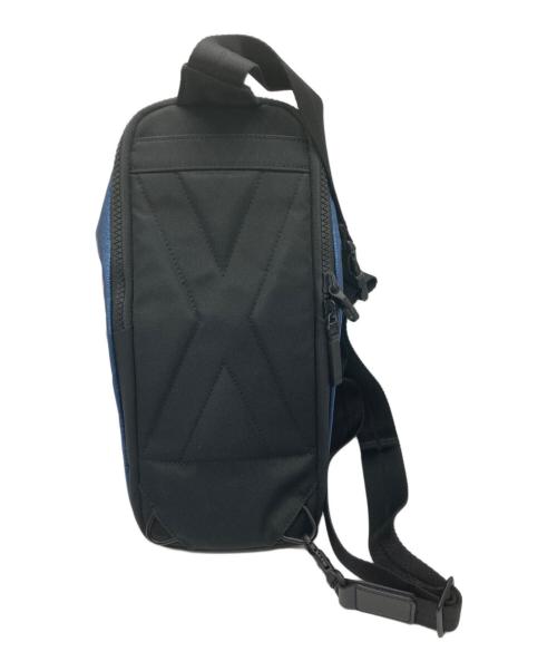 TUMI（トゥミ）TUMI (トゥミ) BOZEMAN SLING / ボーズマン スリング ブルーの古着・服飾アイテム