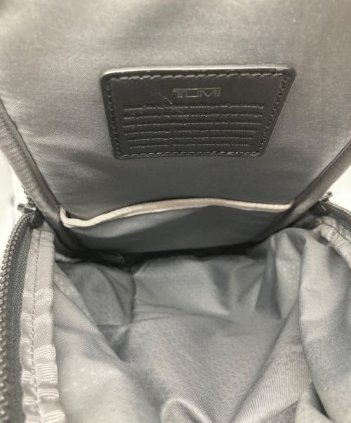 TUMI（トゥミ）TUMI (トゥミ) BOZEMAN SLING / ボーズマン スリング ブルーの古着・服飾アイテム