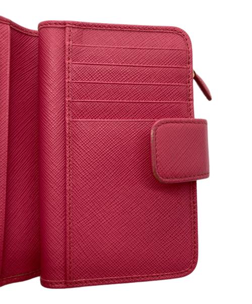 PRADA（プラダ）PRADA (プラダ) ラウンドファスナー財布 ピンクの古着・服飾アイテム