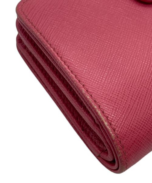 PRADA（プラダ）PRADA (プラダ) ラウンドファスナー財布 ピンクの古着・服飾アイテム