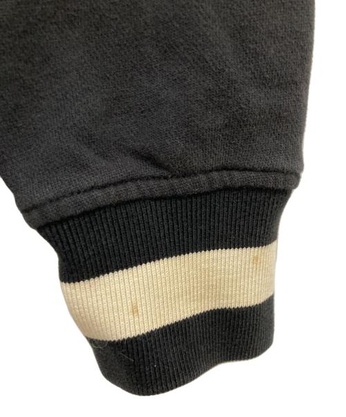 stussy（ステューシー）stussy (ステューシー) クロスボーンスカルスタジャン ブラック サイズ:Mの古着・服飾アイテム